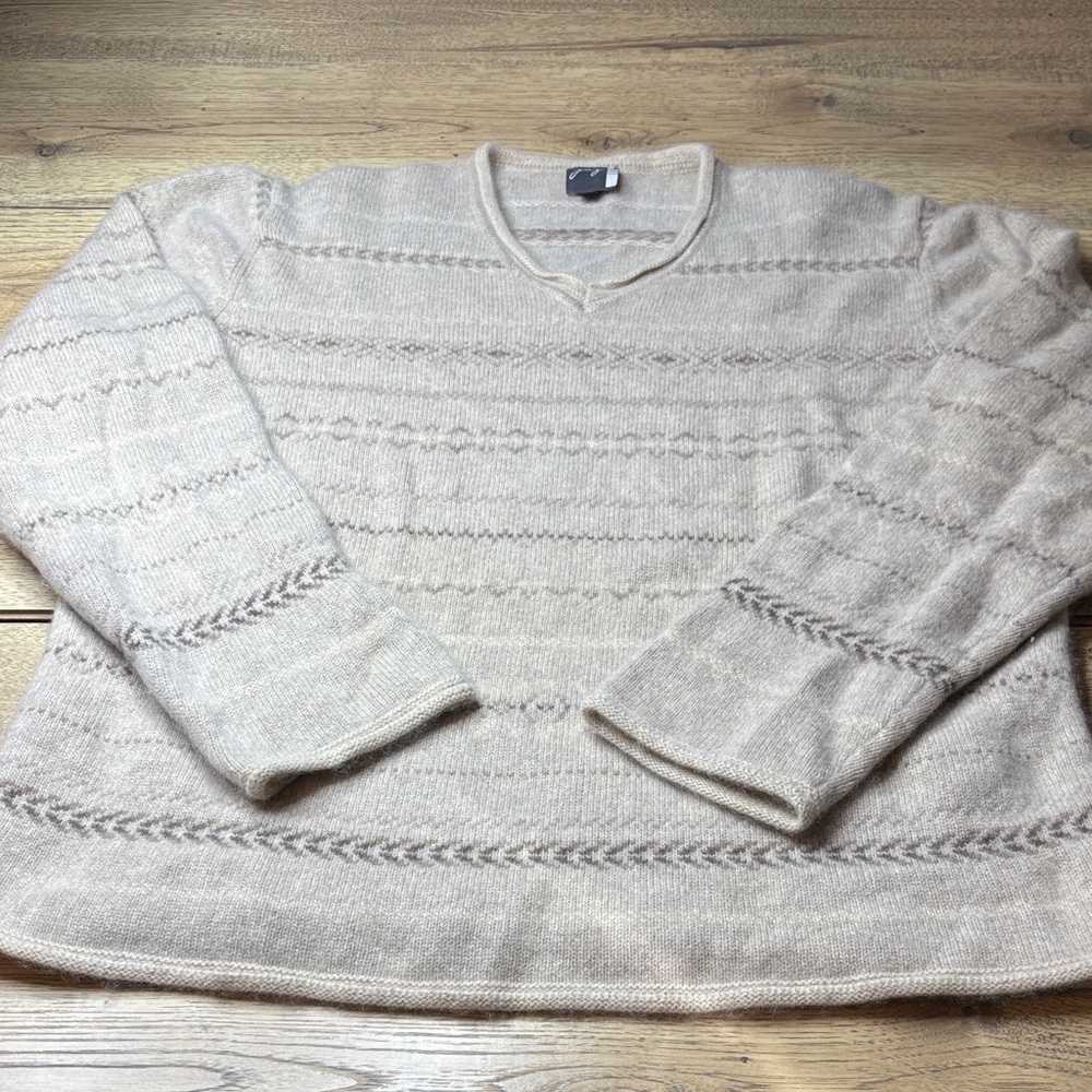 Men's 100% Cashmere V-Neck Sweater - Cream